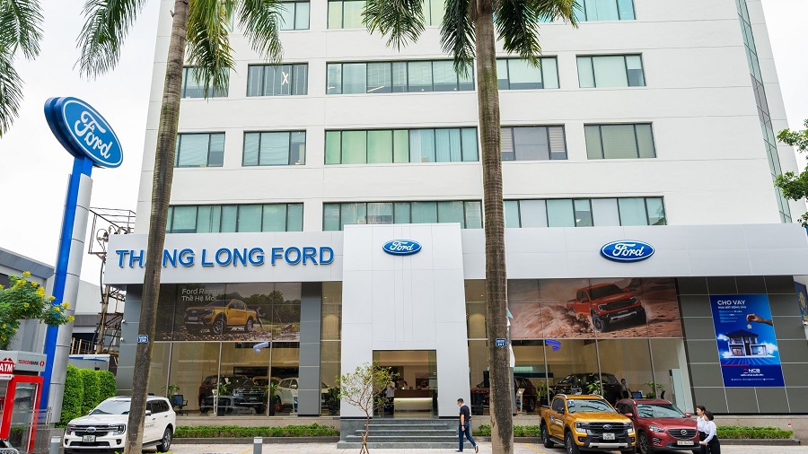 Mặt Tiền Showroom Xe Ford Thăng Long Láng Hạ Hà Nội