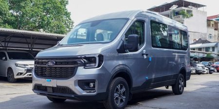 Ford Transit Trend 16 Chỗ